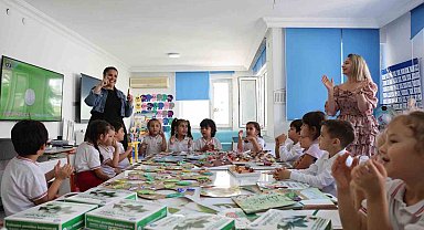 Büyükşehir'den okullara ipekböceği besleme seti