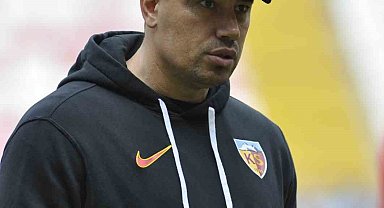 Çağdaş Atan: "Yeni şeyler söylemek lazım"