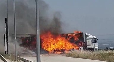 Çanakkale'de tır alev topuna döndü