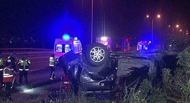 Çatalca'da kontrolden çıkan araç takla attı: 14 yaralı