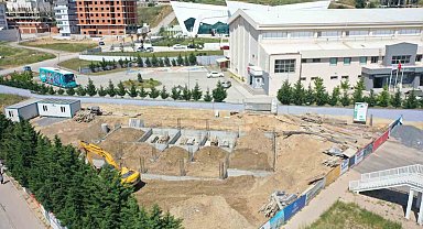 Çayırova'nın gençlik merkezi yükseliyor