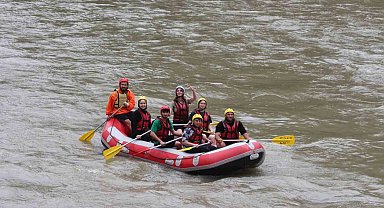 Çekilişte kazandılar Melen'de kürek çektiler