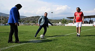 Çiftçi Kupası'nın başlama vuruşunu Başkan Böcek yaptı