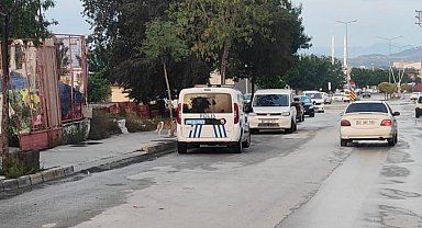 Çimento indirirken tartıştığı arkadaşını 3 yerinden bıçakladı