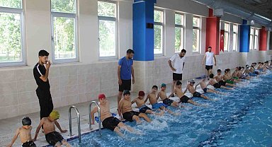 Cizre'de 12 bin çocuğa yüzme eğitimi verilecek