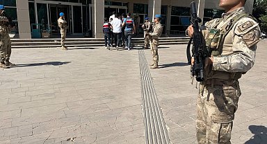 Çobanbey Sınır Kapısı'nda rüşvet operasyonu: 10 gözaltı