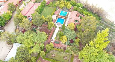 Çölleşmeyle anılan Karapınar'da "vaha" oluşturdu