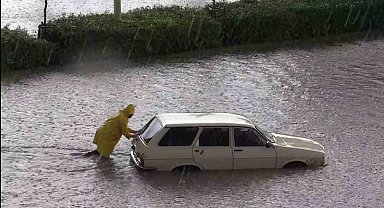 Çorum Belediye Başkanı Aşgın: "Metrekareye 20 kilogram yağış düştü"