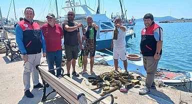 Cunda Adası'nda deniz dibi temizliği yaptılar