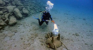 Datça'da su altı temizliği