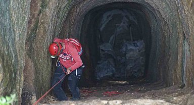 Definecilerden akıl almaz kazı: Mağaradaki manzarayla karşılaşınca şoke oldular