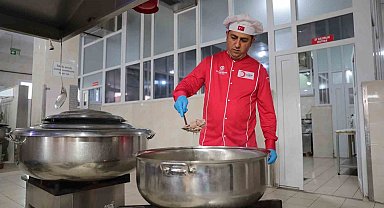 Denizli Büyükşehirin örnek projesi ihtiyaç sahiplerinin yanında