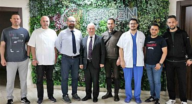 Denizli'de robotik diz cerrahisi ilk kez Tekden'de uygulandı