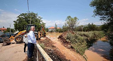 Denizli'de selin yaraları sarılıyor