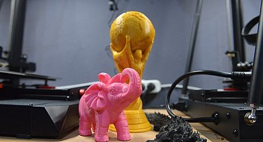 Deprem sonrası yedek parça ihtiyacını 3D yazıcı ile çözdüler