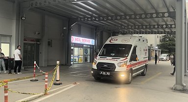 Depremde 30 yakınını kaybeden uzman hekim görev yaptığı Bursa'da vefat etti