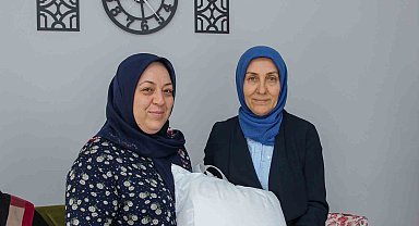 Depremzede ailelere hijyen seti