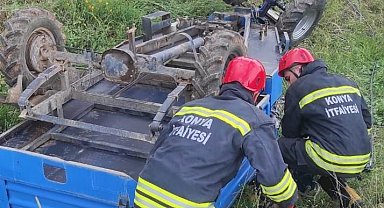 Devrilen patpatın altında kalan sürücü hayatını kaybetti