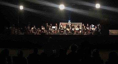 Diyarbakır Medeniyetler Korosu'ndan tarihi Hasankeyf'te konser