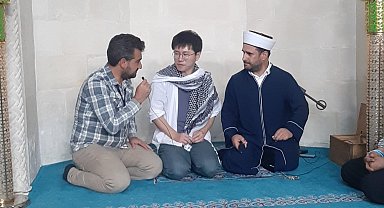 Diyarbakır'a gezmeye gelen Güney Koreli turist Müslüman oldu