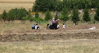 Diyarbakır'da katliam gibi arazi kavgasında cenazeler toprağa verildi