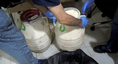 Diyarbakır'da kilolarca uyuşturucu ile yakalanan 32 kişi tutuklandı