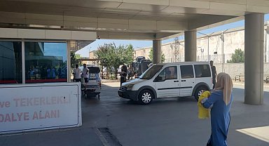 Diyarbakır'ın Bismil ilçesinde köylüler arasında daha önceye dayalı husumetten kaynaklı yaşanan silahlı kavgada ilk belirlemelere göre 7 kişi hayatını kaybetti. Olayda yaralılar da olduğu bildirildi.