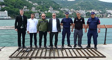 Dünya Çevre Günü'nde dalgıçlar denizden atık çıkarttı