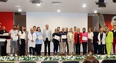 Dünya Tütünsüz Gününde sigarayı bırakan 15 kişiye belge verildi