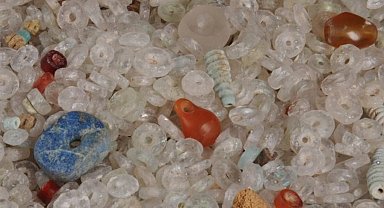 Dünyanın en eski boncukları Siirt'te Türbe Höyük'te bulundu