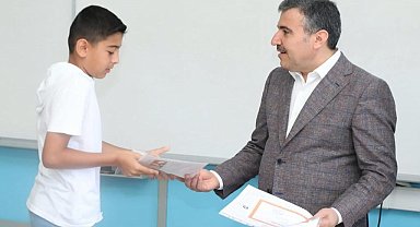 Düzce'de 73 bin 780 öğrenci karne aldı