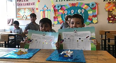 Edirne'de öğrenciler karne sevinci yaşadı