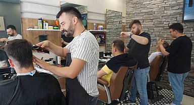 Edirneli kuaför ve berberlerden 'randevu alın' çağrısı