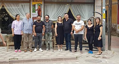 Edremit'te çarşı esnafından imece usulü hayır