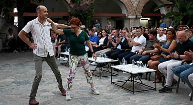 Ege'nin iki yakasını birleştiren Girit Festivali'ne yoğun ilgi