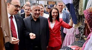 Eğitim Şenliği'nin geliri depremzedelere gönderildi