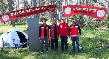 Eğitimcilerden kurulu arama kurtarma ekibi tatbikat yaptı