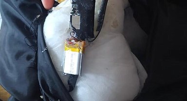 Ehliyet sınavına girerken kameralı kopya düzeneği ile yakalandı