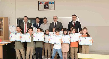 Elazığ'da 137 bin öğrenci karne aldı