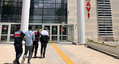 Elazığ'da 18 yıl kesinleşmiş hapis cezası bulunan 2 zanlı yakalandı