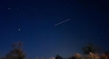Elazığ'da Starlink uyduları görüntülendi