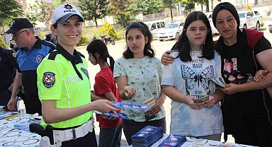 Emniyet birimlerinin çalışmaları çocuklara tanıtıldı