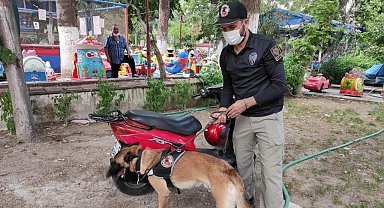 Emniyet uyuşturucu tacirlerine göz açtırmıyor