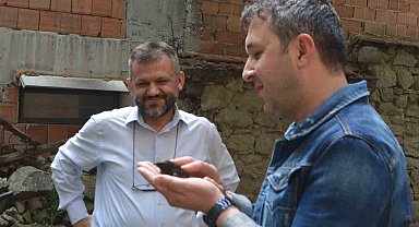 Ender görünen Ebabil kuşu iş yerine ikinci kez geldi