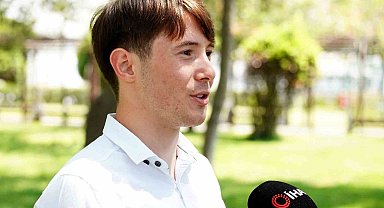 Erhan Aktuğ: "Büyük jokeylerin arasında yarışmak çok gurur verici"