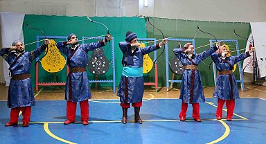 Erzincan'da Geleneksel Türk Okçuluğu yaşatılmaya devam ediyor