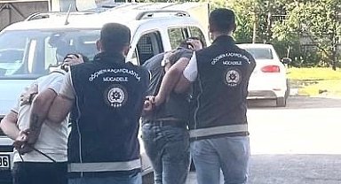 Erzincan'da göçmen kaçakçısı 2 kişi tutuklandı