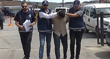 Eski eşini ve kayınpederini pompalı tüfekle öldüren zanlı adliyeye sevk edildi