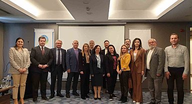 ESKTUD'da Türkan Tünerir güven tazeledi