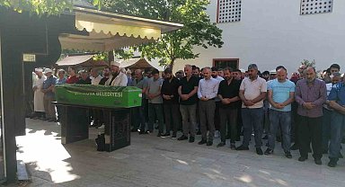 Evlat katili baba tutuklandı, öldürdüğü oğlu toprağa verildi